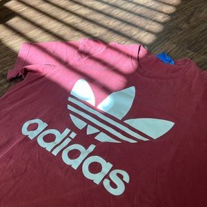 Adidas T-shirt